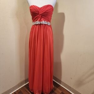 City Sudio Elegant Strapless Salmon Gown with Silver Accents Evening Size 3
